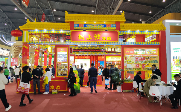 展位中入口设计更能吸引观众从哪些方面入手